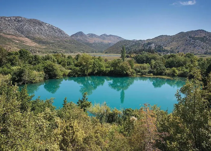 Two-bedroom In Сasa de vacaciones Desne